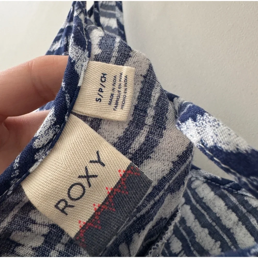 Roxy Juniors Blue‎ and White Stripe Summer Beach Dress Cover Up